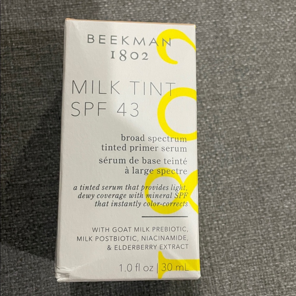 Beekman 1802 Milk Tint SPF 43 Primer Serum- Light- 1fl/oz- 30ml- NIB!